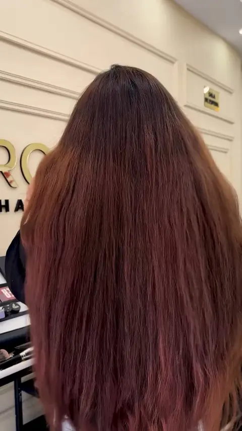 Cabello largo antes del diseño de color
